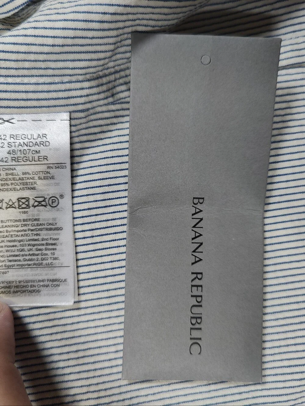 Banana Republic shoulder ~17